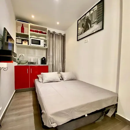 Apartment Mini-studio Dinalia By Scls Locations Cannes
